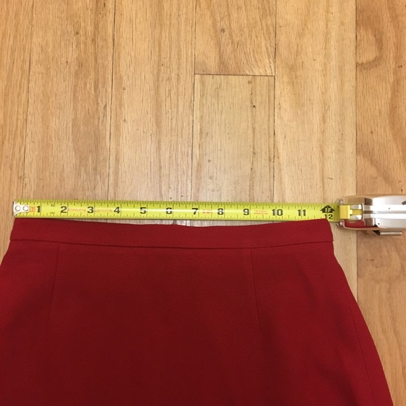 Bebe Size 2P red mini skirt - Picture 4 of 4
